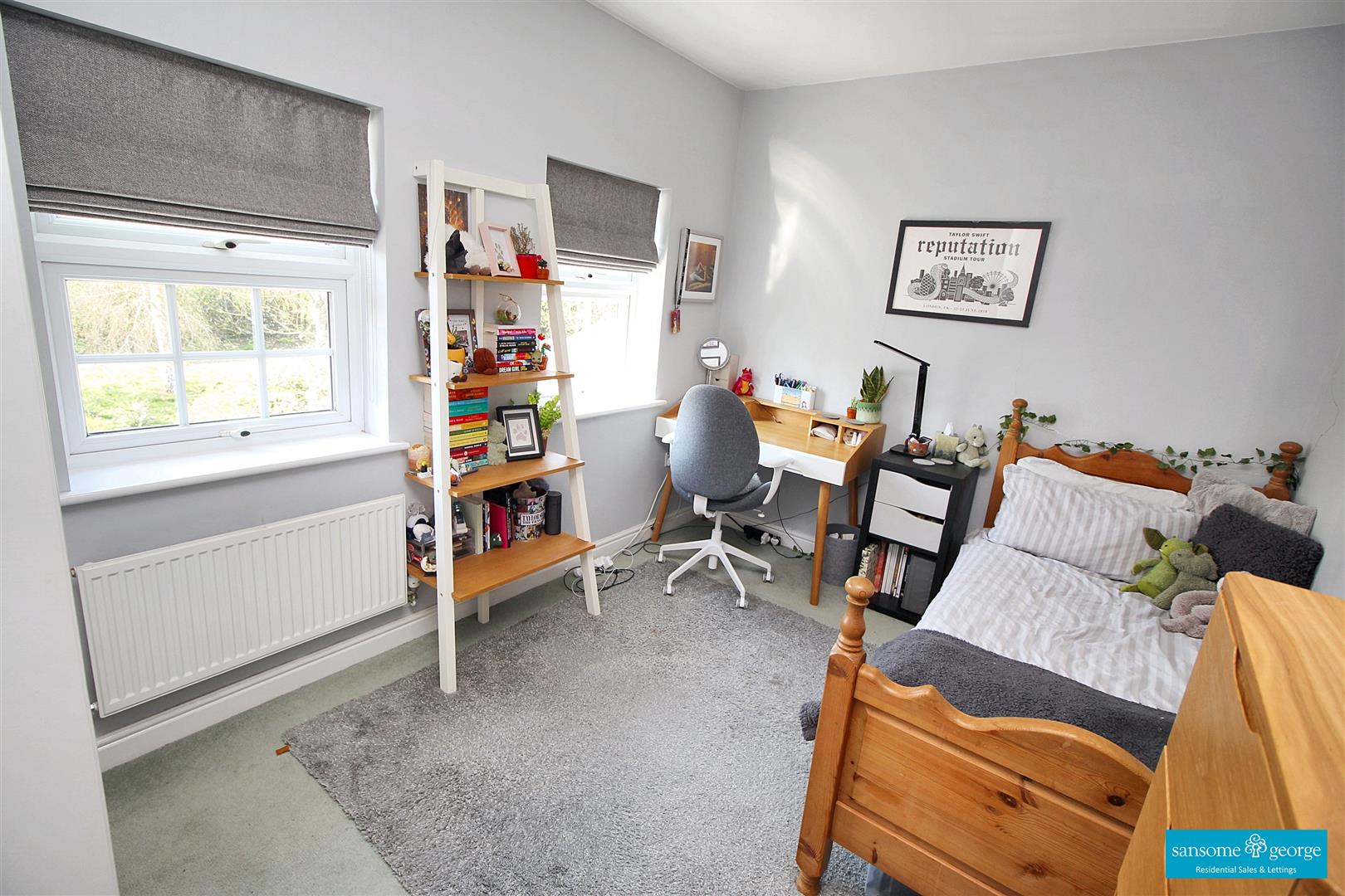 Horsecroft Way, Tilehurst, Reading